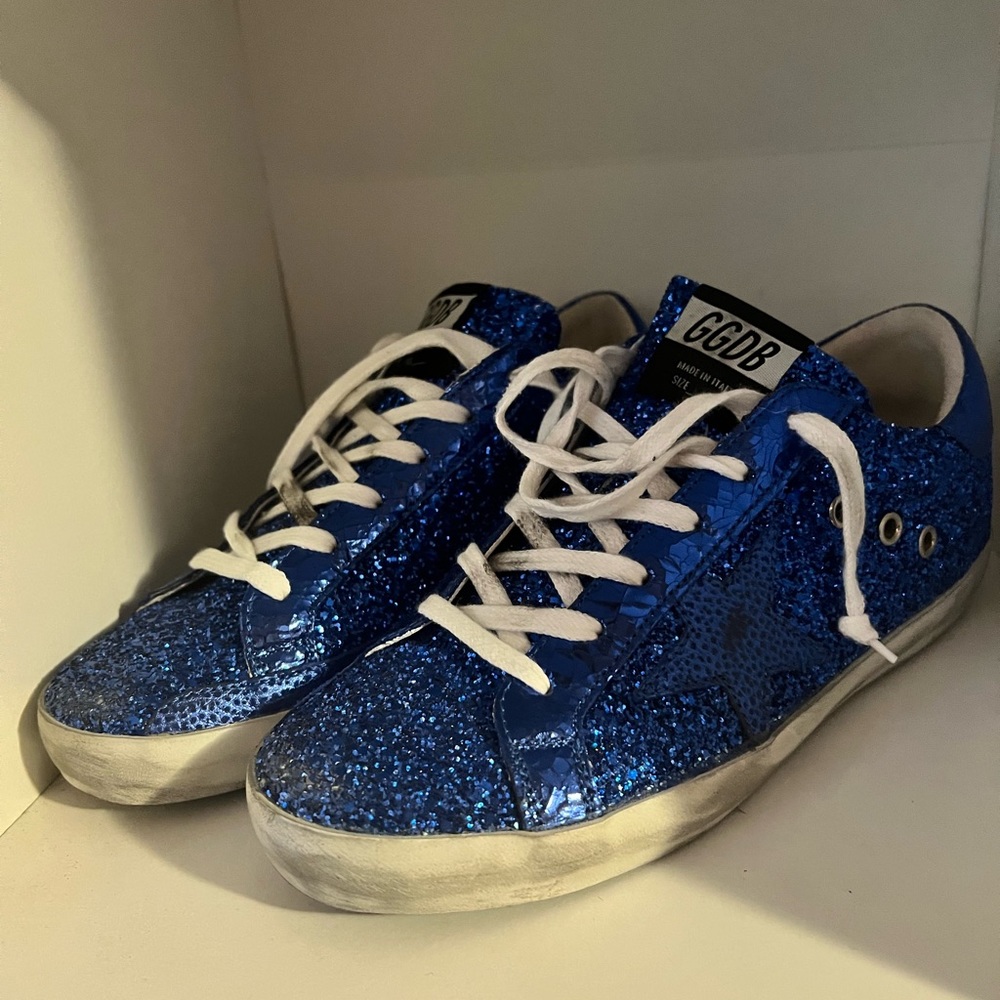 Royal Blue Golden Goose sneakers. Only worn once. Excellent l